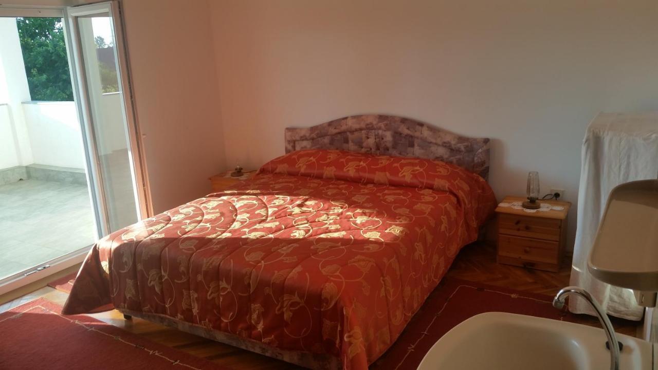 Beach Apartments Privlaka  Esterno foto