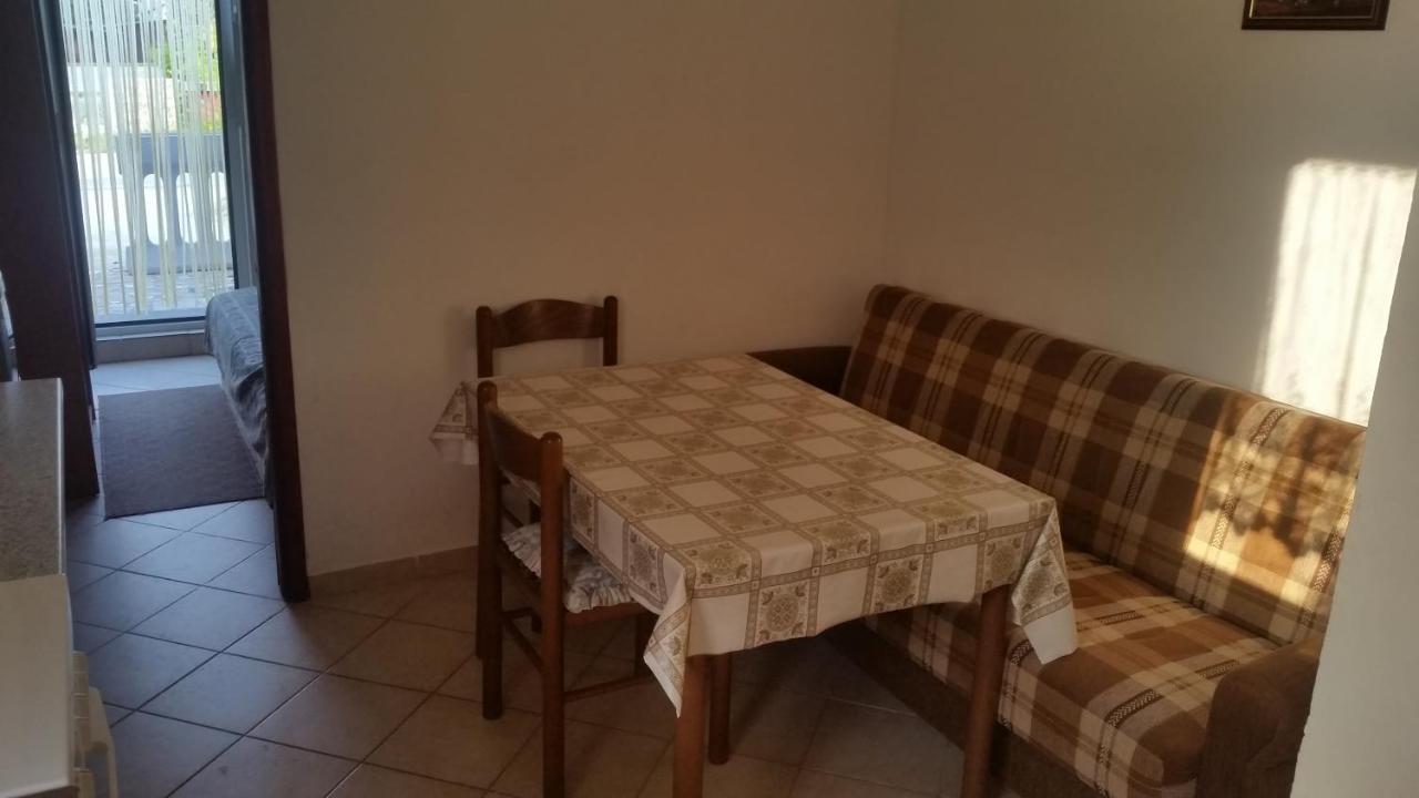 Beach Apartments Privlaka  Esterno foto