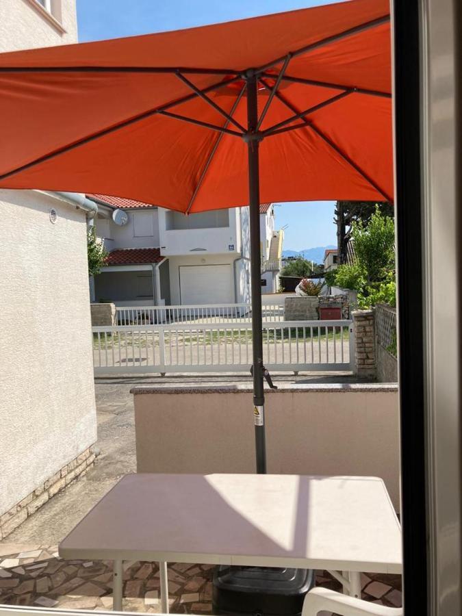 Beach Apartments Privlaka  Esterno foto